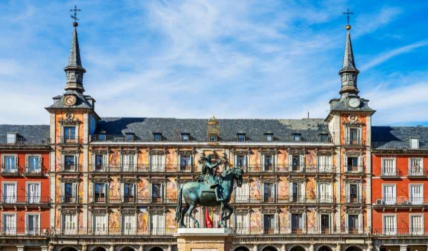VIAJE TRIANGULO EUROPEO (PARIS - MADRID)  DESDE GUADALAJARA